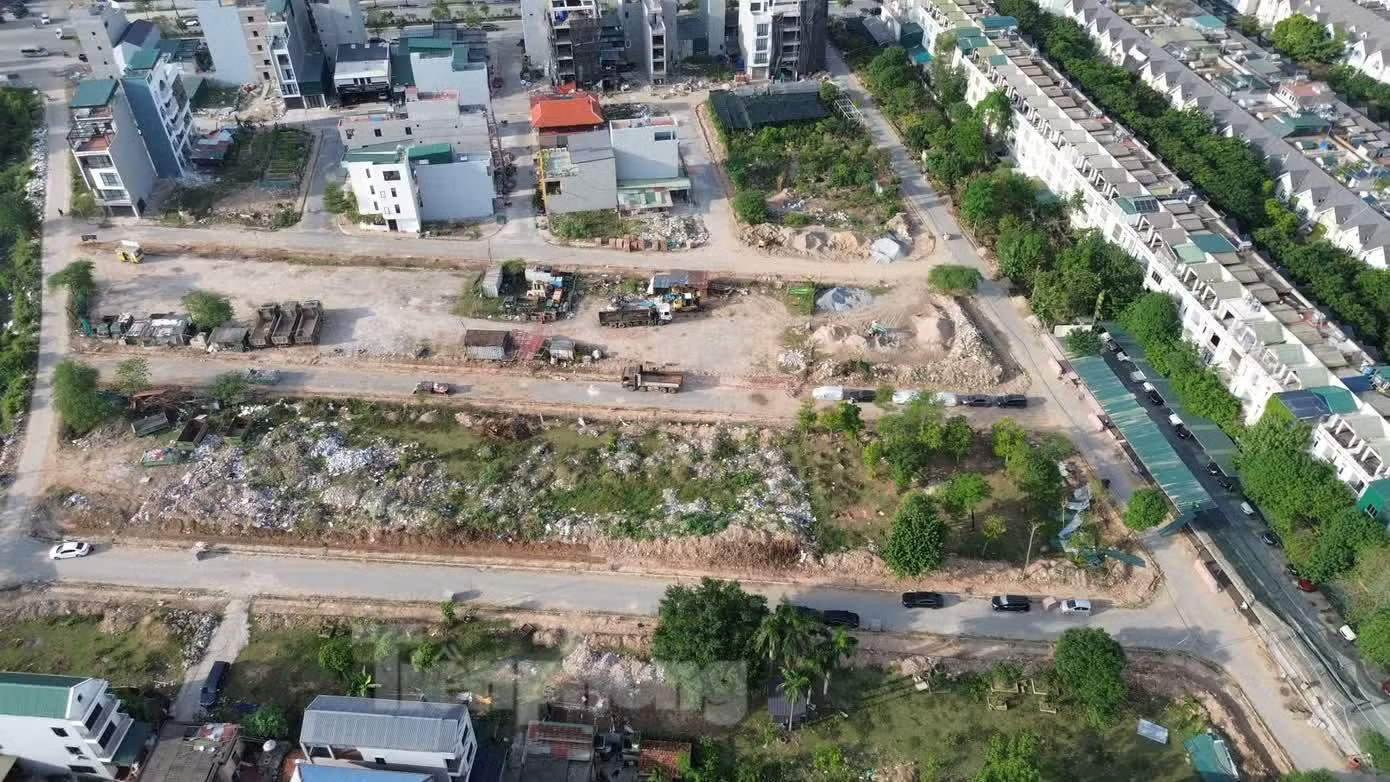 Một khu đất dịch vụ tại xã An Khánh, Hà Nội Hà Nội gỡ chính sách giao đất dịch vụ cho hơn 10.000 hộ dân - Ảnh 1.