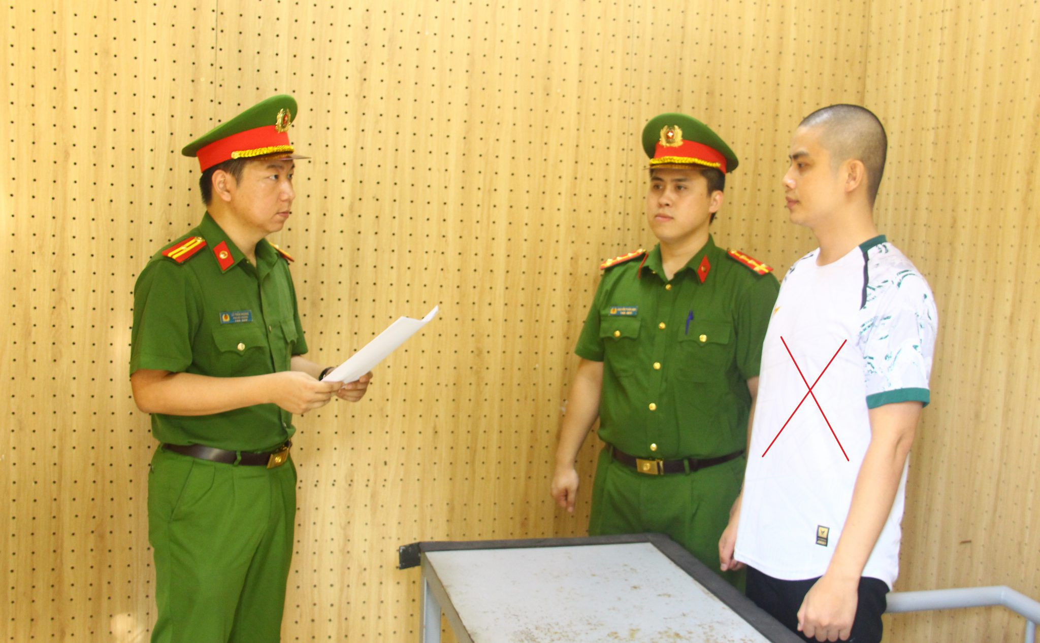 Khởi tố, tạm giam Giám đốc công ty xuất nhập khẩu nông sản - Ảnh 1.