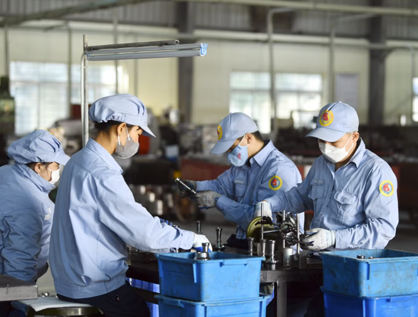 Tiền lương tối thiểu được điều chỉnh dựa trên mức sống tối thiểu. Thông tin mới nhất về việc điều chỉnh tiền lương - Ảnh 2.