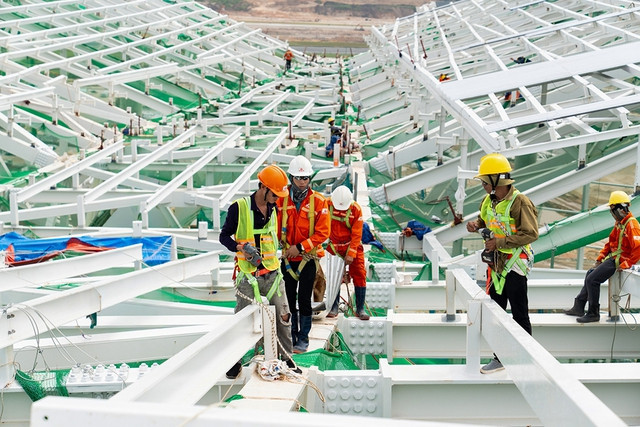 san-bay-phu-quoc-thi-cong-than-toc.jpg