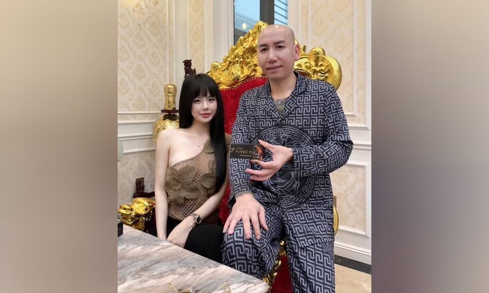 phu-le-quang-cao-san-pham-1.jpg