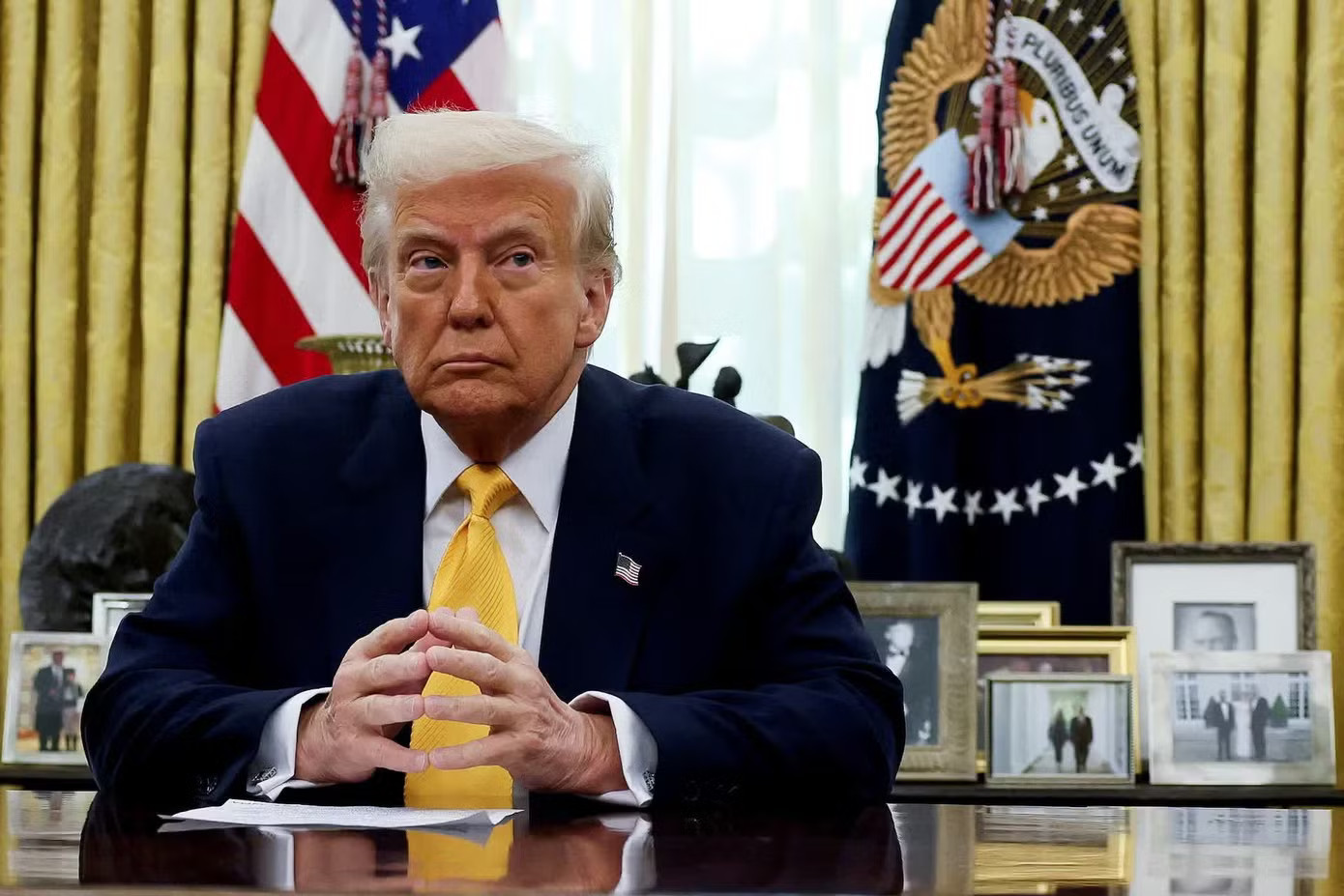 Tổng thống Mỹ Donald Trump. (Ảnh: Reuters) Tỷ lệ ủng hộ Tổng thống Mỹ Trump giảm xuống mức thấp kỷ lục - Ảnh 1.