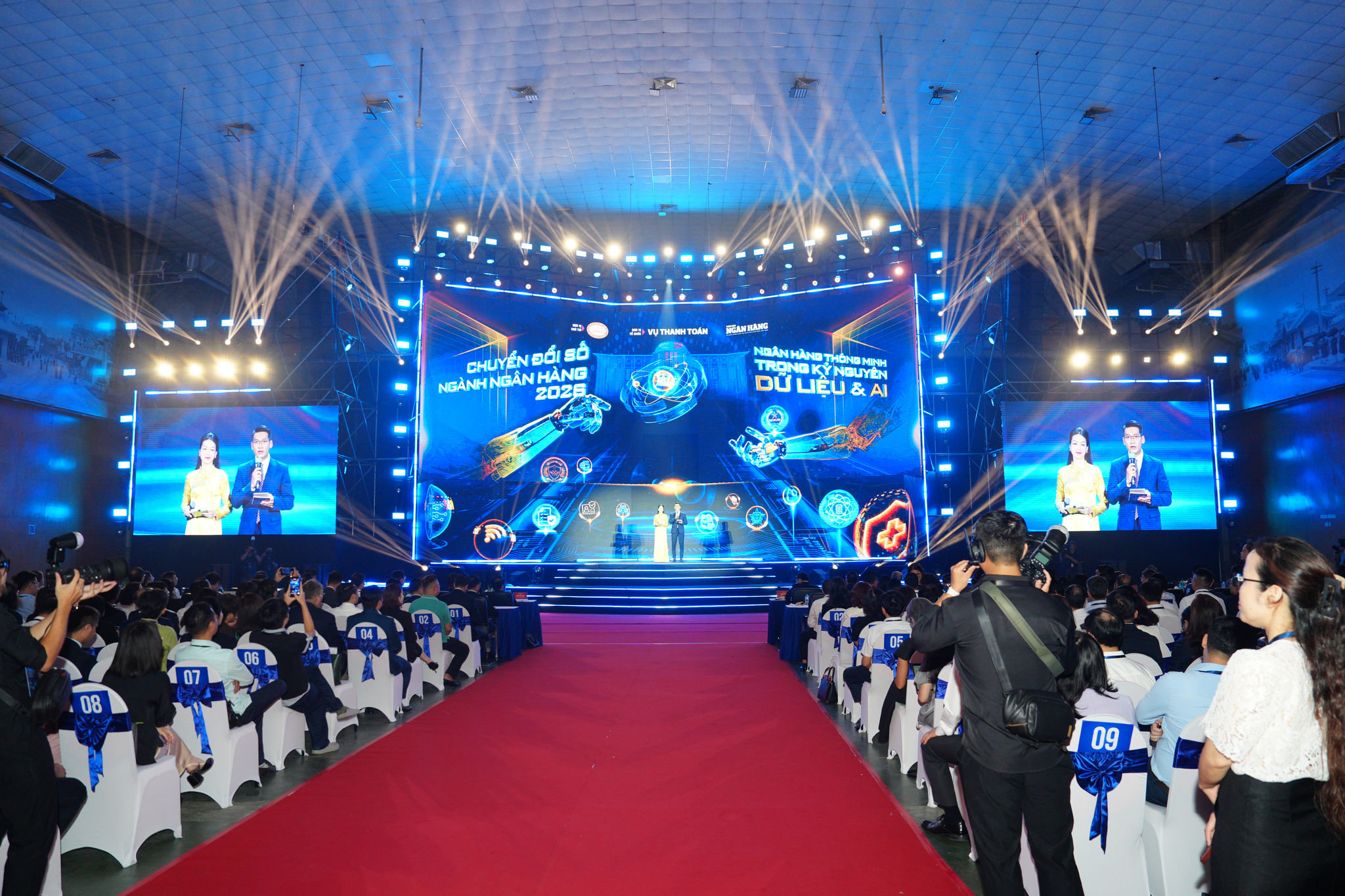 lan09349.jpg