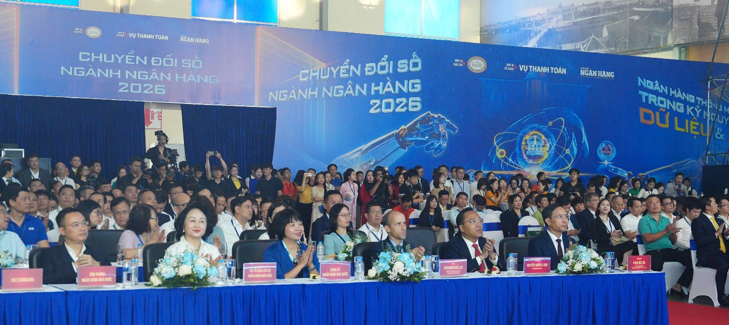 18.8 4 Ngành Ngân hàng tiếp tục phát huy vai trò tiên phong trong chuyển đổi số quốc gia