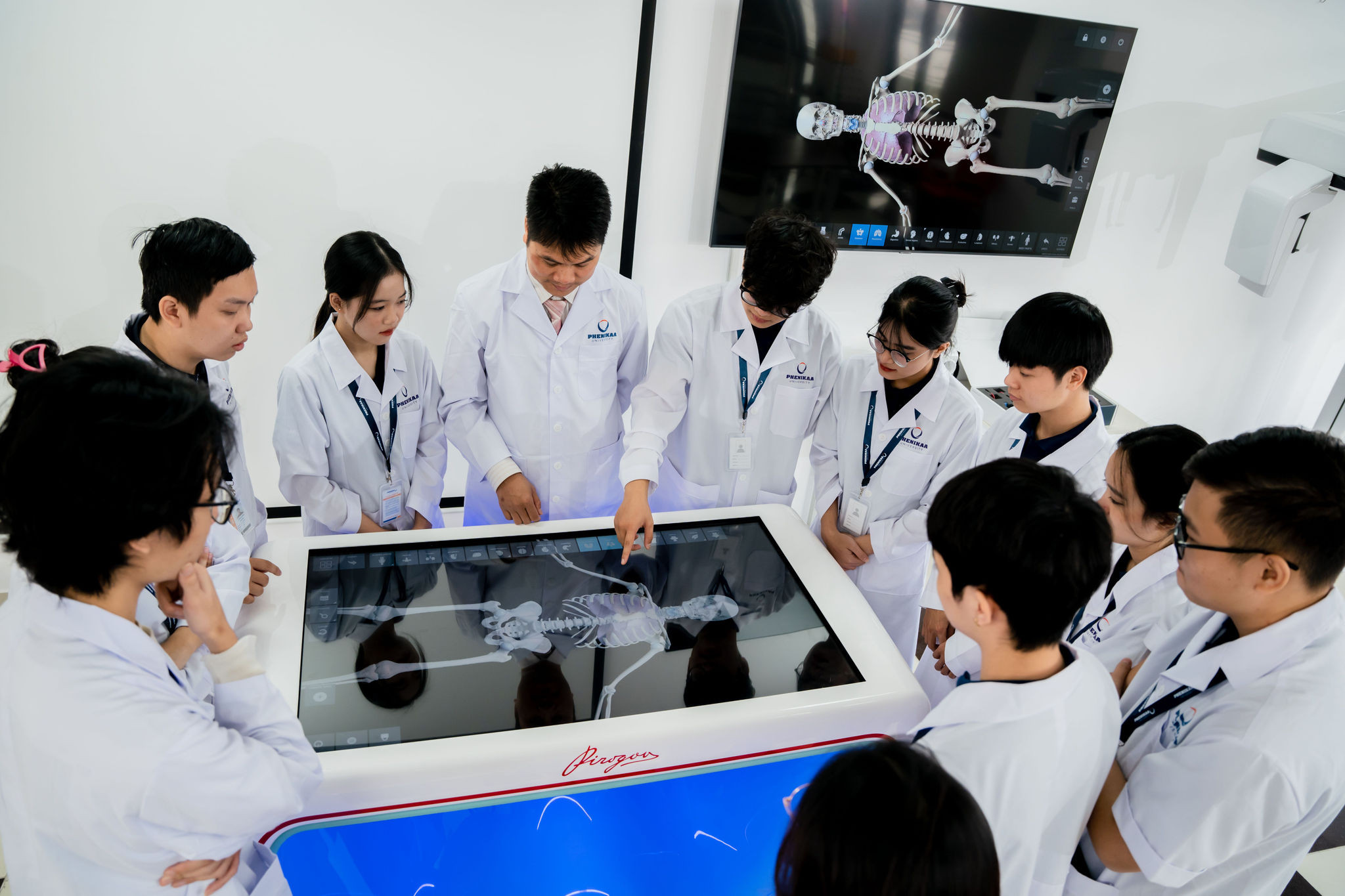kykhoa00995-compressed.jpg