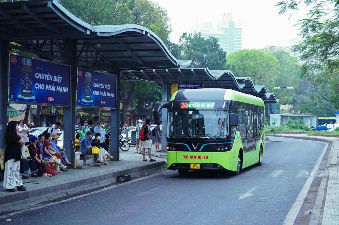Hà Nội miễn phí metro, xe buýt 5 ngày nghỉ Quốc khánh - Ảnh 1.