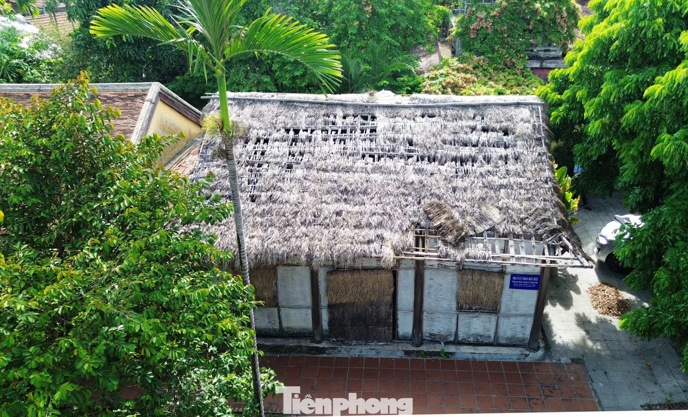 Hình ảnh khó tin tại di tích nhà cụ Phan Bội Châu - Ảnh 4.