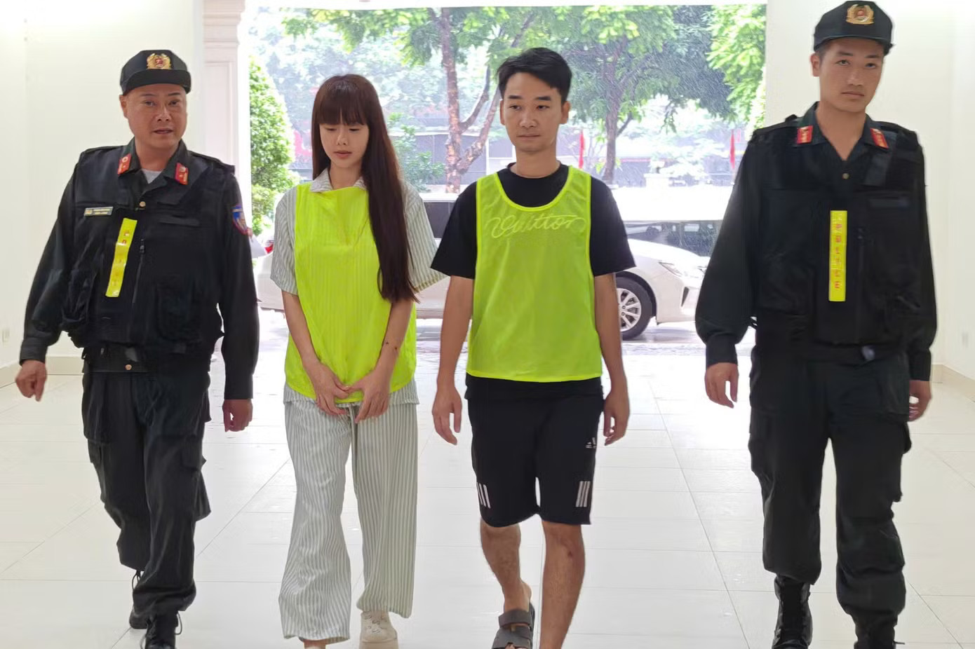 ‘Cô giáo Hương’ khai về Phú Lê và Huấn Hoa Hồng - Ảnh 1.
