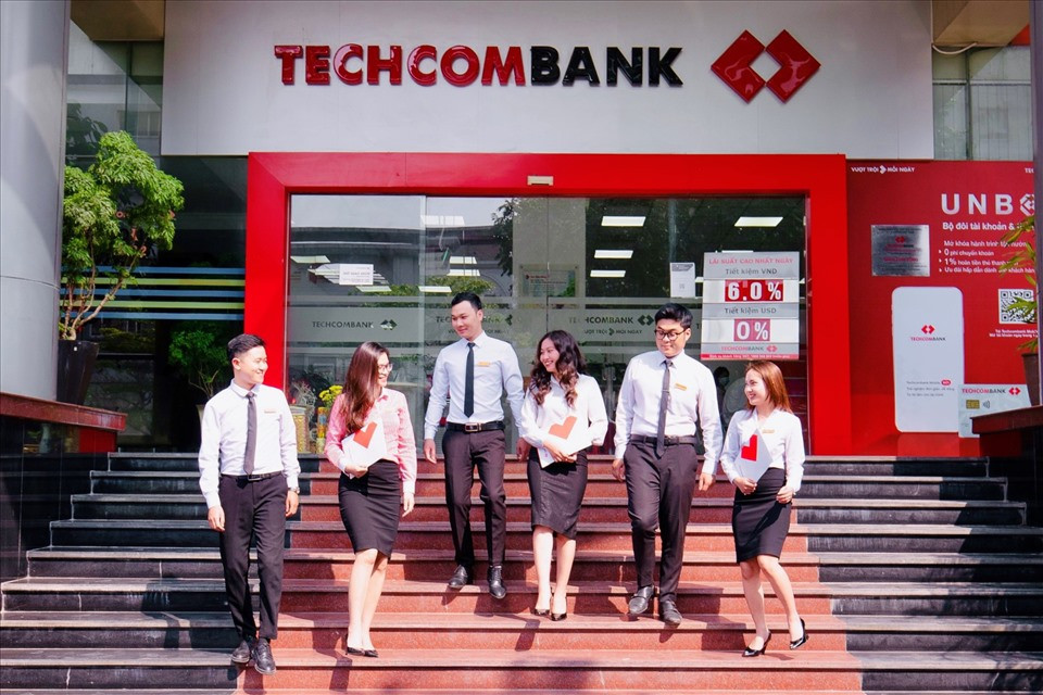 Techcombank chia cổ tức bằng cổ phiếu tỷ lệ 50%, tăng vốn dẫn đầu nhóm tư nhân
