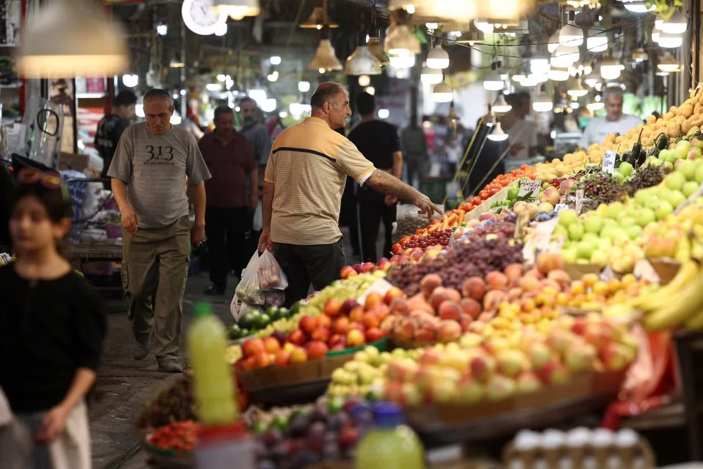 Mỹ châm ngòi ‘cuộc tấn công kinh tế’ nhắm vào Iran - Ảnh 2.