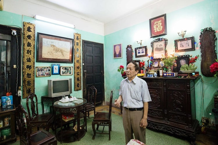 danviet-24h.ex-cdn.com-files-upload-3-2021-images-2021-07-10-_thieu-gia-tiem-vang-ke-ve-thoi-hoang-kim-moi-nam-mua-mot-can-nha-pho-coindexphp-1-1625855477-493-width750height500.jpg