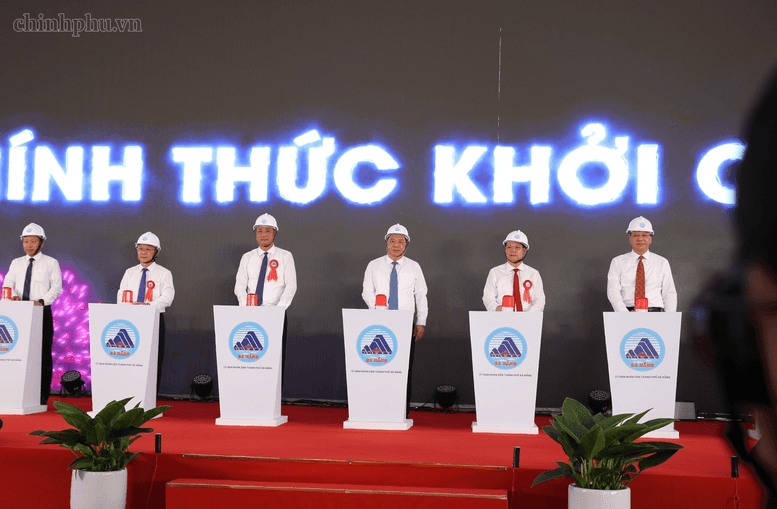 khoi-cong.png