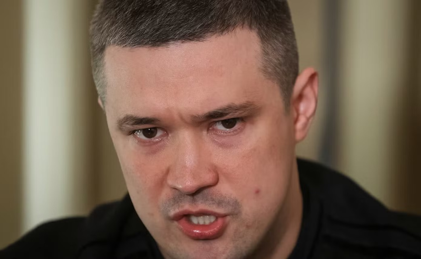 Cựu Bộ trưởng Quốc phòng Ukraine Mykhailo Fedorov. (Ảnh: Reuters) Ukraine đối mặt thất bại, cựu Bộ trưởng Quốc phòng cảnh báo 'nóng' - Ảnh 1.