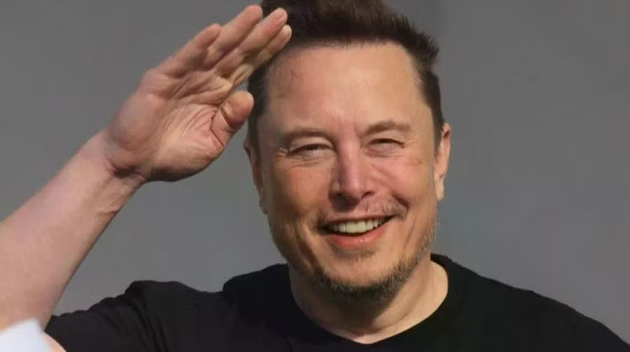 Tổng thống Ukraine trao huân chương tặng tỷ phú Elon Musk - Ảnh 1.