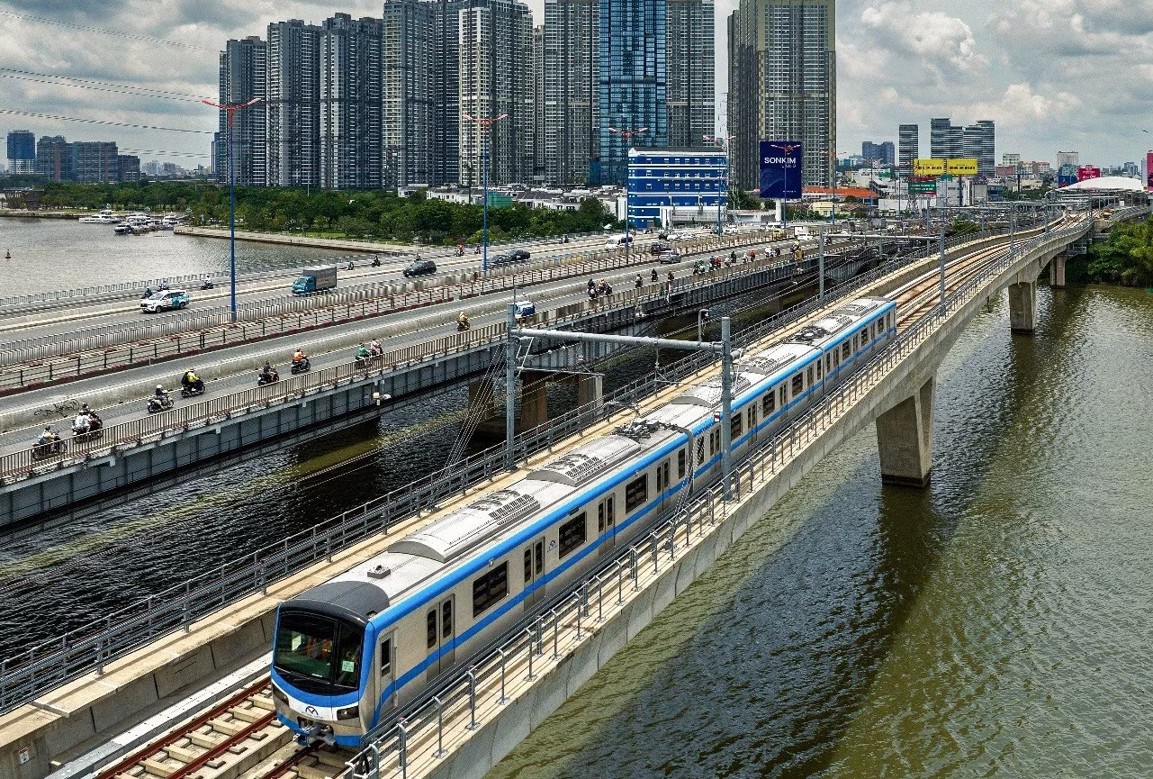 Rốt ráo giải phóng mặt bằng dự án metro nối TPHCM với sân bay Long Thành - Ảnh 1.