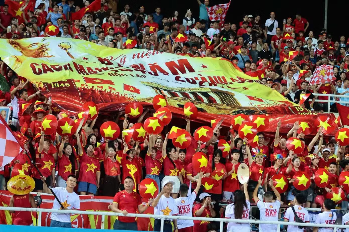 Thời tiết trên sân Mỹ Đình trong trận chung kết lượt về ASEAN Cup ra sao? - Ảnh 1.