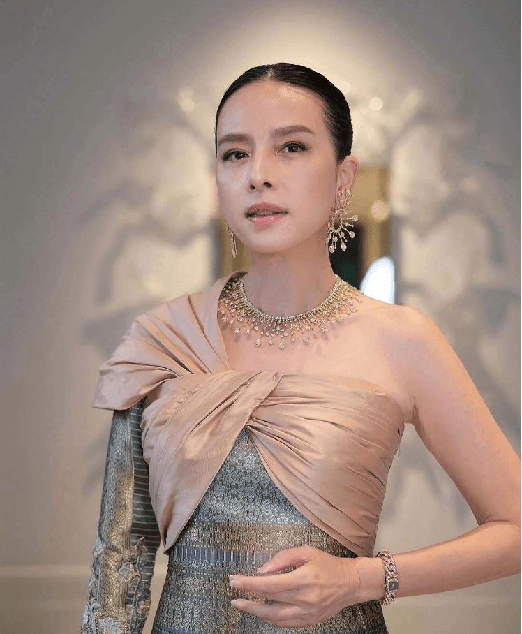Madam Pang 3