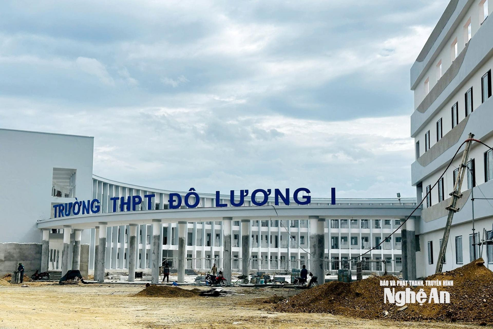 truongdoluong.jpg