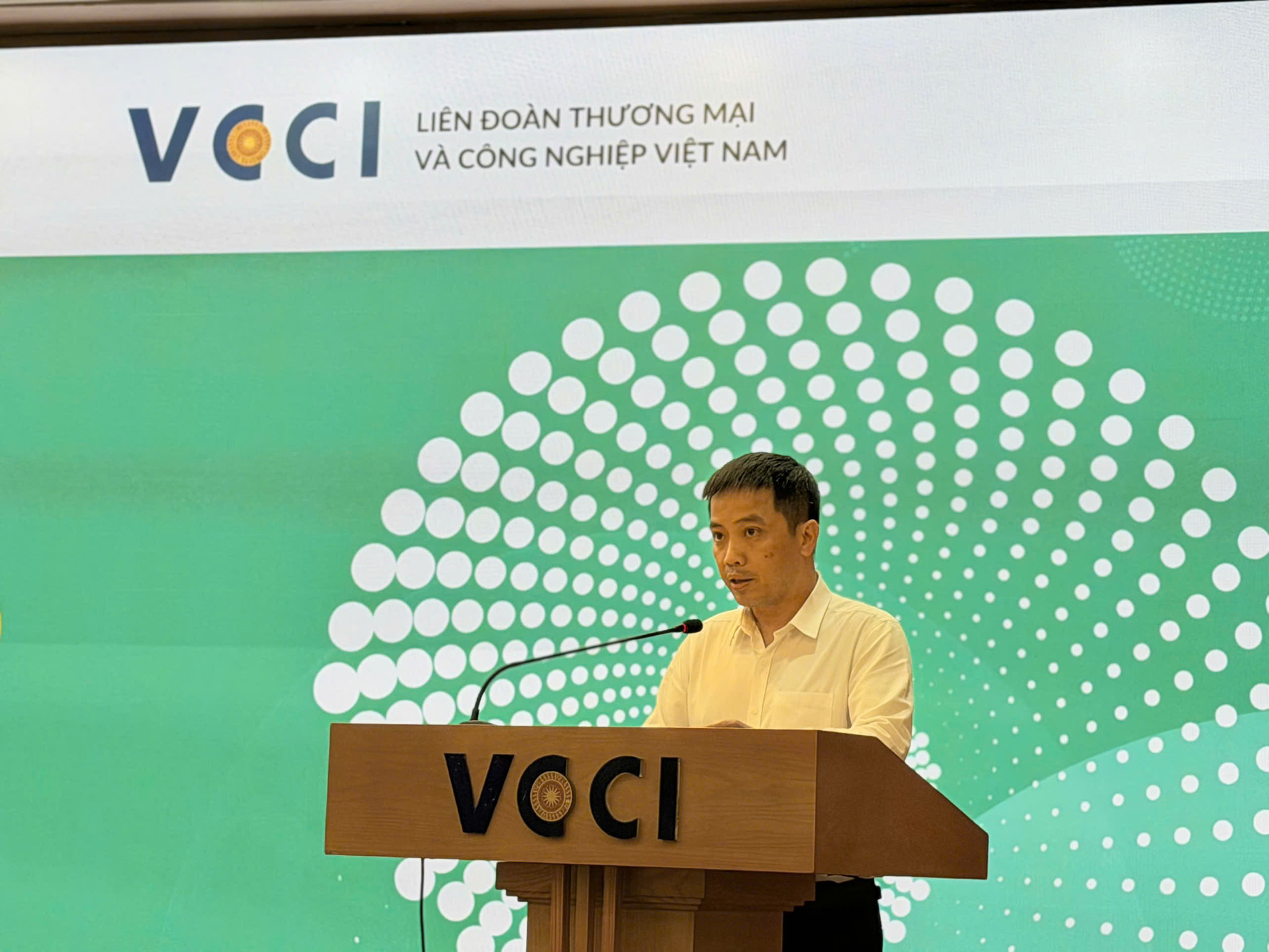 Ông Đậu Anh Tuấn: Luật Đất đai sửa đổi phải tạo được 'đường ray' ổn định cho doanh nghiệp
