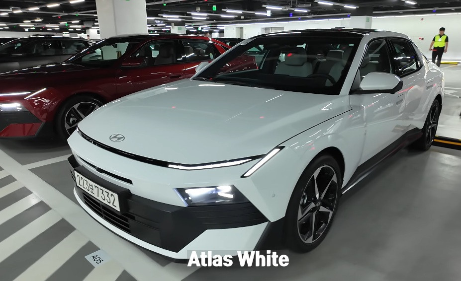 Hyundai Elantra 2027 có bản hybrid
