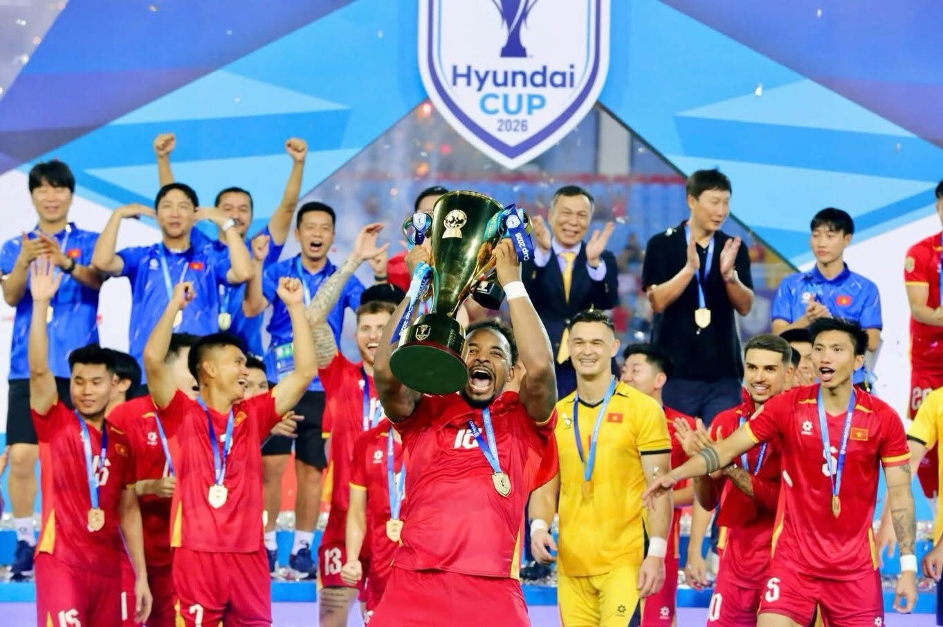 nguyenxuanson5.jpg