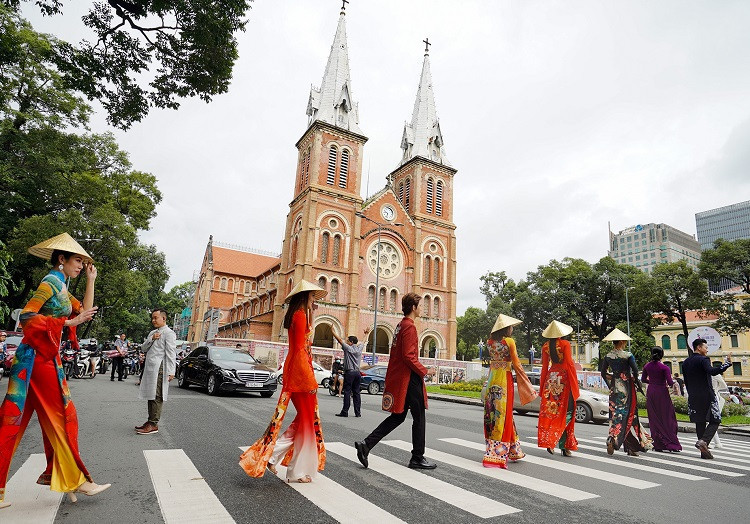 TP.HCM thành siêu đô thị: Cơ hội nghìn tỷ nhưng không chia đều cho tất cả
