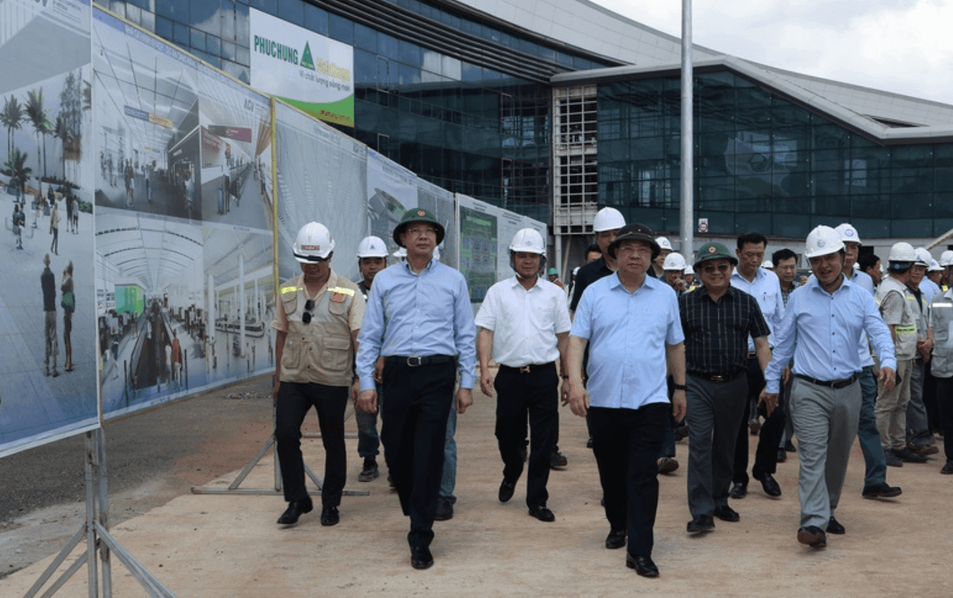 Chính phủ phát lệnh chạy đua dự án sân bay Long Thành, loạt gói thầu của Vinaconex, Coteccons, Ricons... bị thúc tiến độ