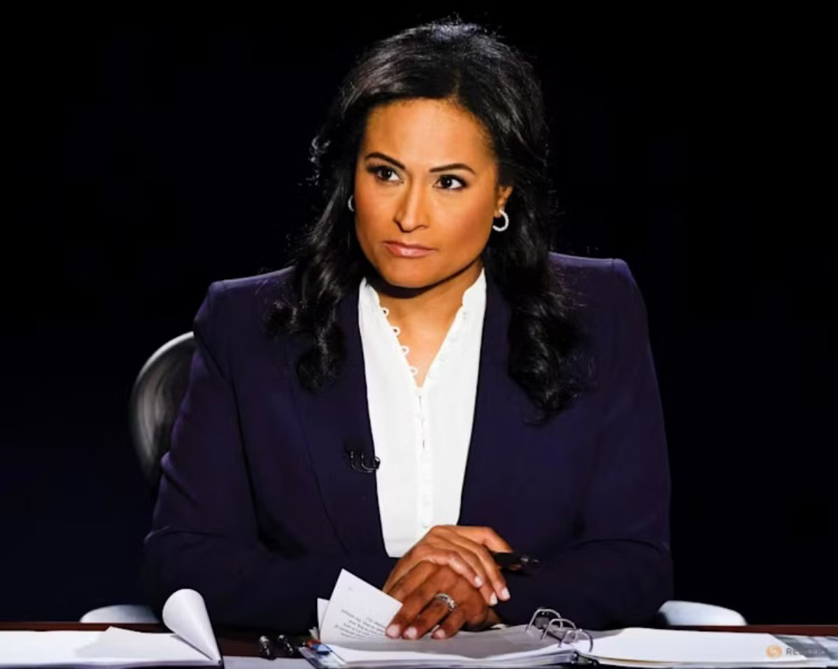 Nhà báo Kristen Welker của đài NBC. (Ảnh: Reuters) Tổng thống Mỹ Trump yêu cầu trừng phạt nhà báo nổi tiếng - Ảnh 1.