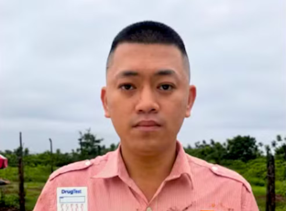 Tài xế Nguyễn Cảnh Hạ Long được kiểm tra ma tuý, nồng độ cồn. Tạm giữ hình sự tài xế vụ lật xe khách ít nhất 4 người chết - Ảnh 2.