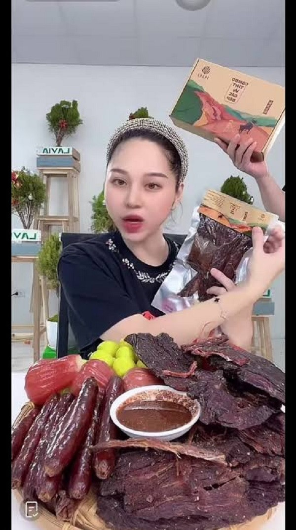 huyenhuho10.jpg