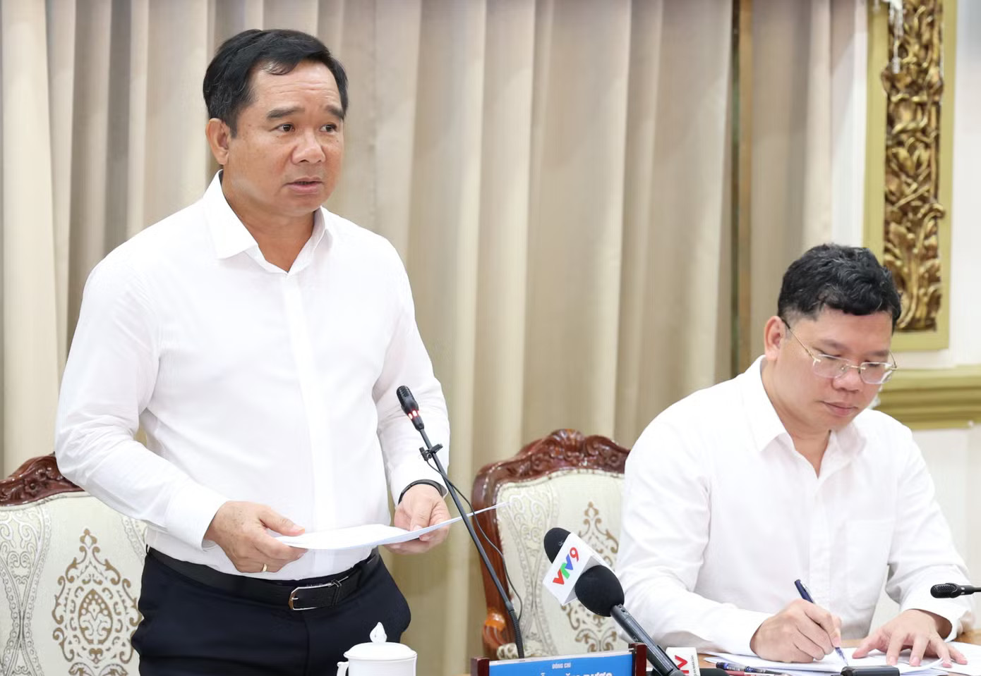 Chủ tịch TPHCM giao KPI cho cán bộ trong quý III, 'không đạt thì không hoàn thành tốt nhiệm vụ' - Ảnh 1.