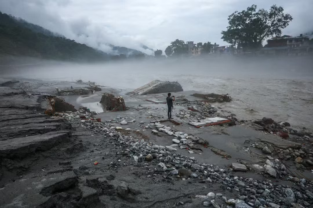 500 kỹ sư Nepal 'trực chiến' trong nhóm chat, lập 'bản đồ sống' cứu người dưới đường hầm - Ảnh 4.