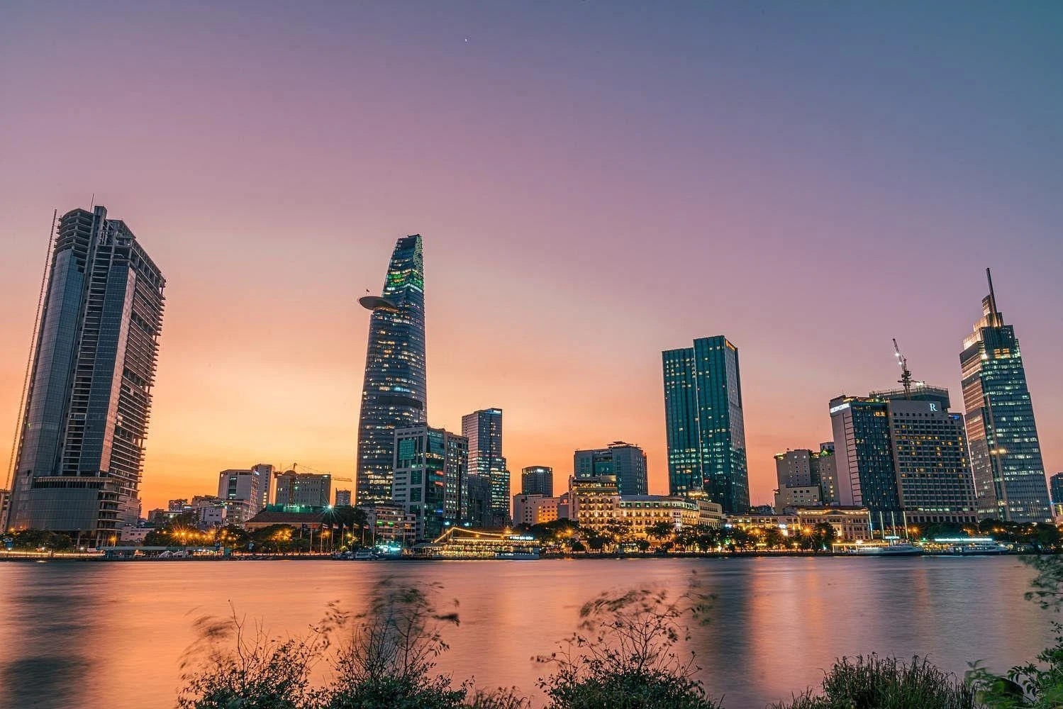 wanderon-vietnam-14-1760417539429-17604175398701338833759.webp