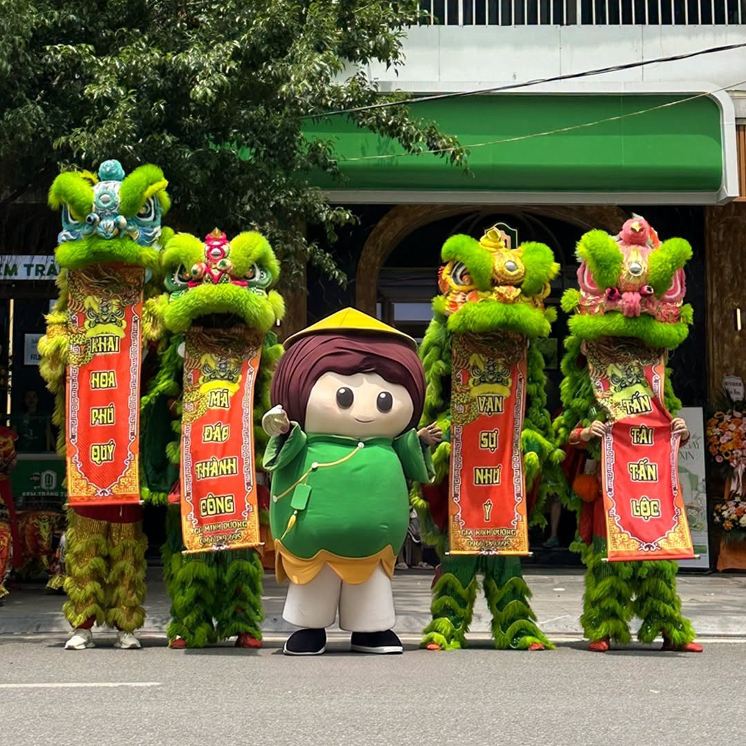 Kem Tràng Tiền Flagship Store khai trương