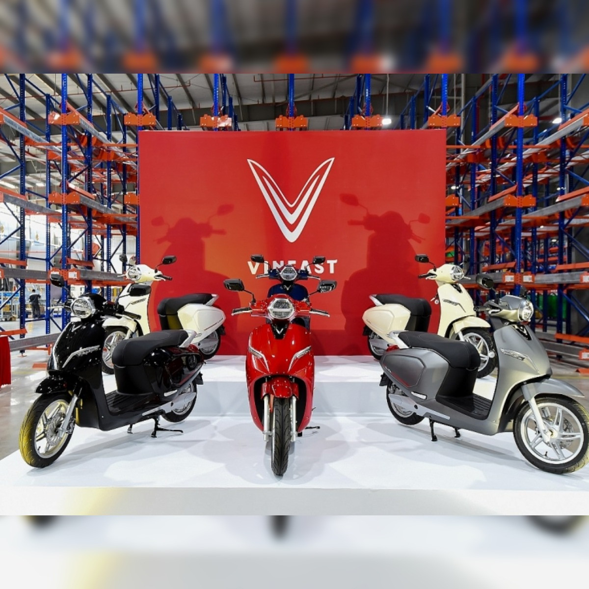 vinfast-tim-kiem-dai-ly-an-do-2.jpg
