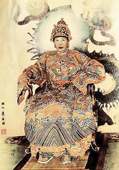 hoangthaihautudu3.jpg
