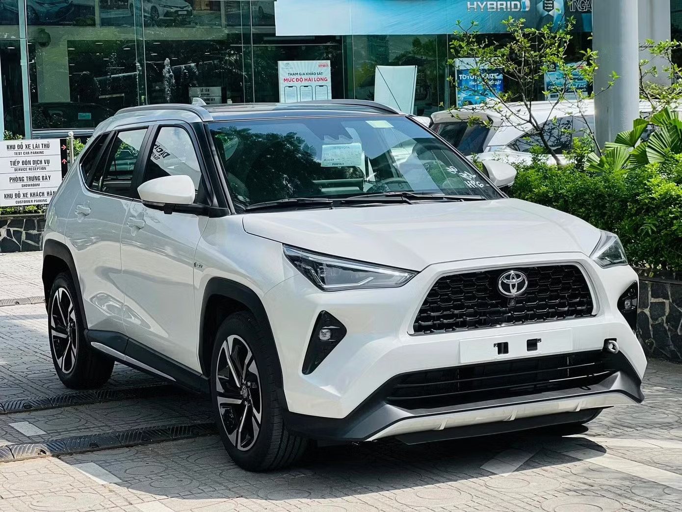 Thị trường ô tô tiếp tục đua giảm giá sau tháng Ngâu - Ảnh 2.