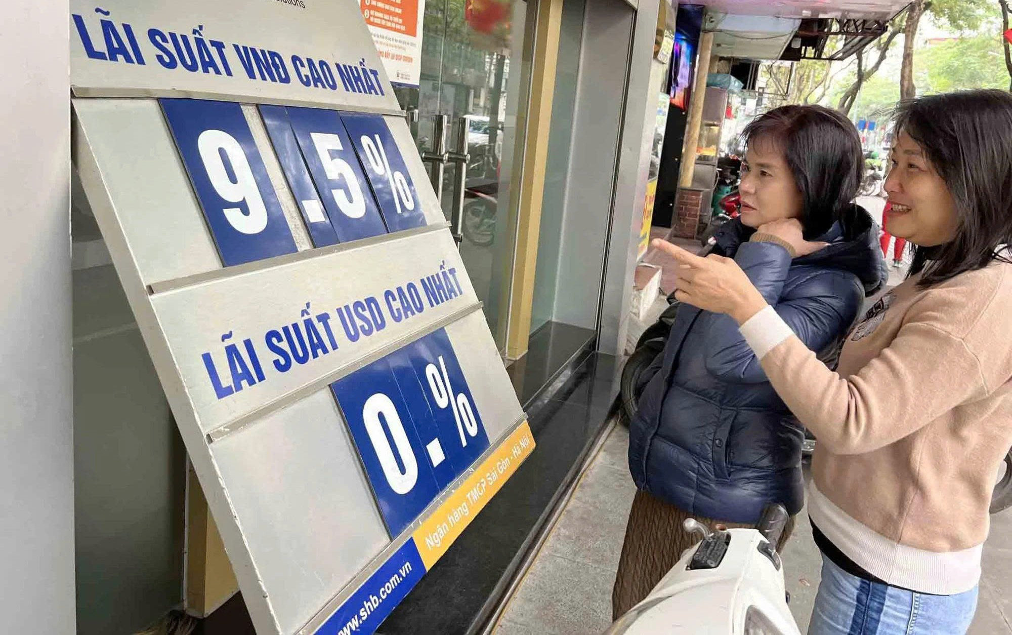 Xuất hiện ngân hàng có lãi suất tiền gửi tới 10%