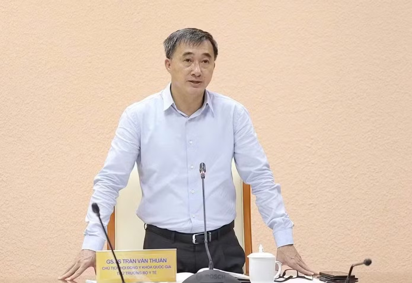 Thứ trưởng Bộ Y tế Trần Văn Thuấn. Ảnh: PV. Ủy ban Kiểm tra Trung ương đề nghị kỷ luật Thứ trưởng Bộ Y tế Trần Văn Thuấn - Ảnh 1.