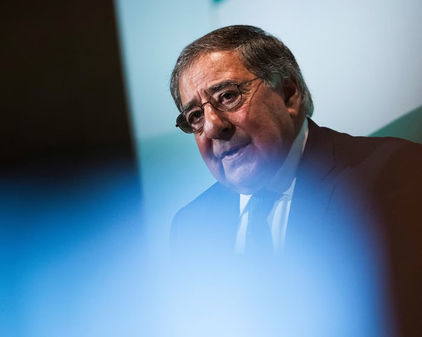 Ông Leon Panetta. (Ảnh: Getty Images) Tổng thống Mỹ Trump đối mặt ba lựa chọn sống còn trong cuộc xung đột với Iran - Ảnh 1.