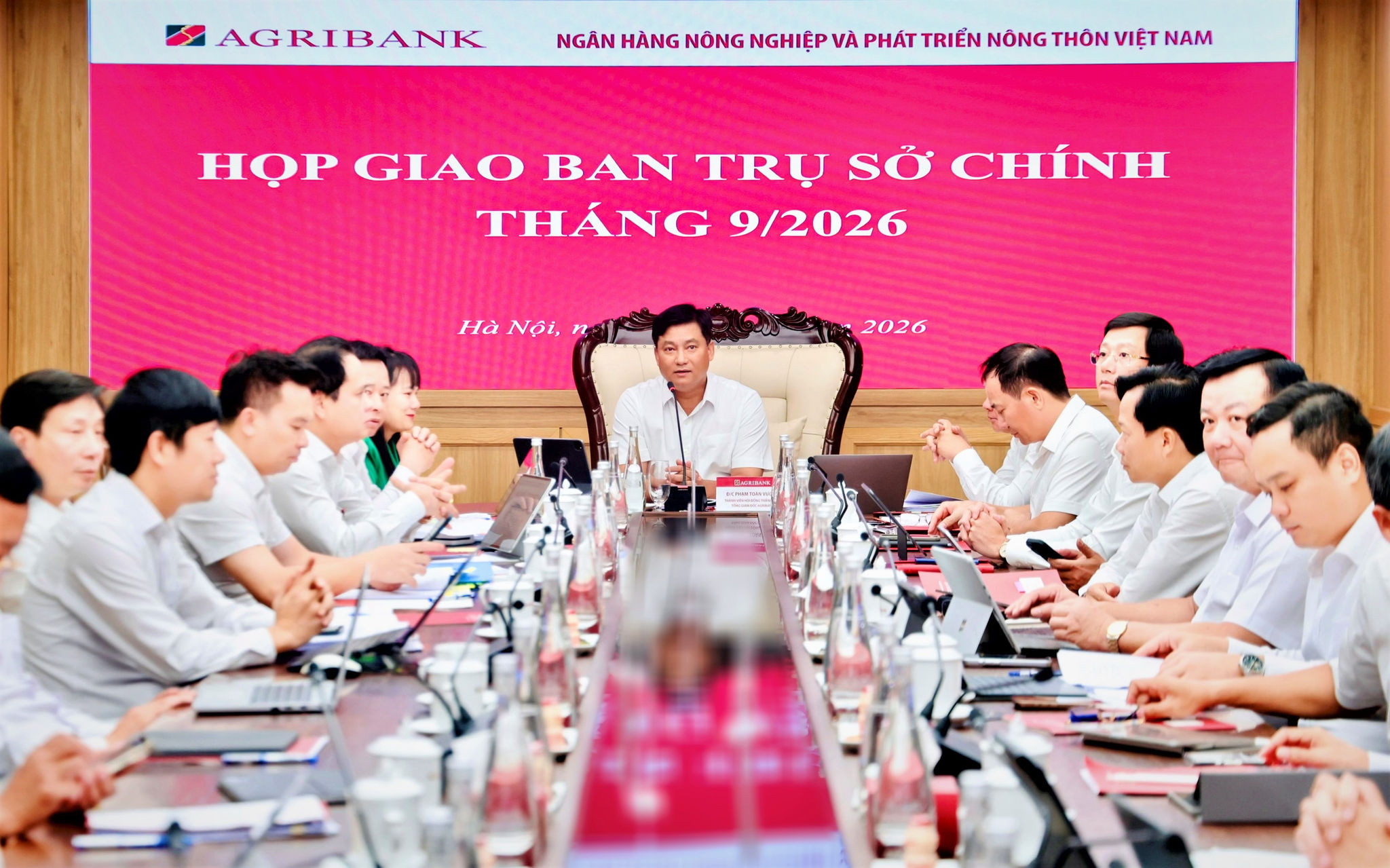 Agribank: Dư nợ khách hàng pháp nhân tăng 8,74% sau 8 tháng đầu năm