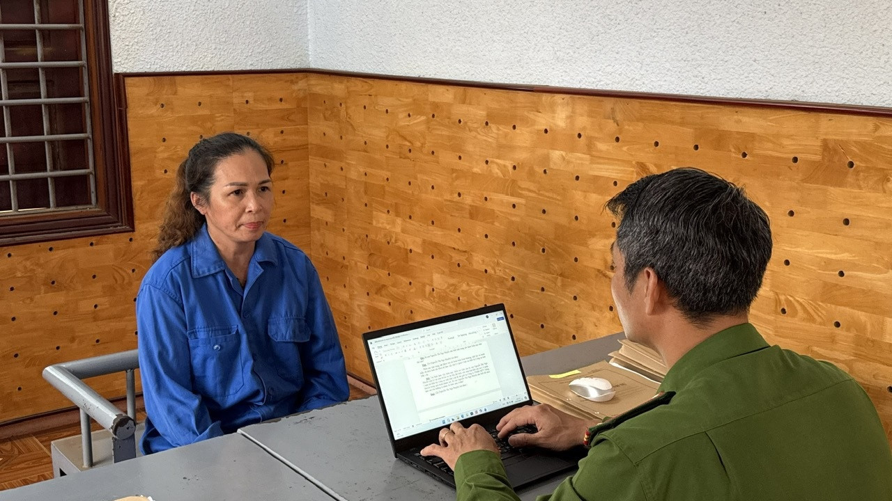 nguyenthingahuyen.jpg