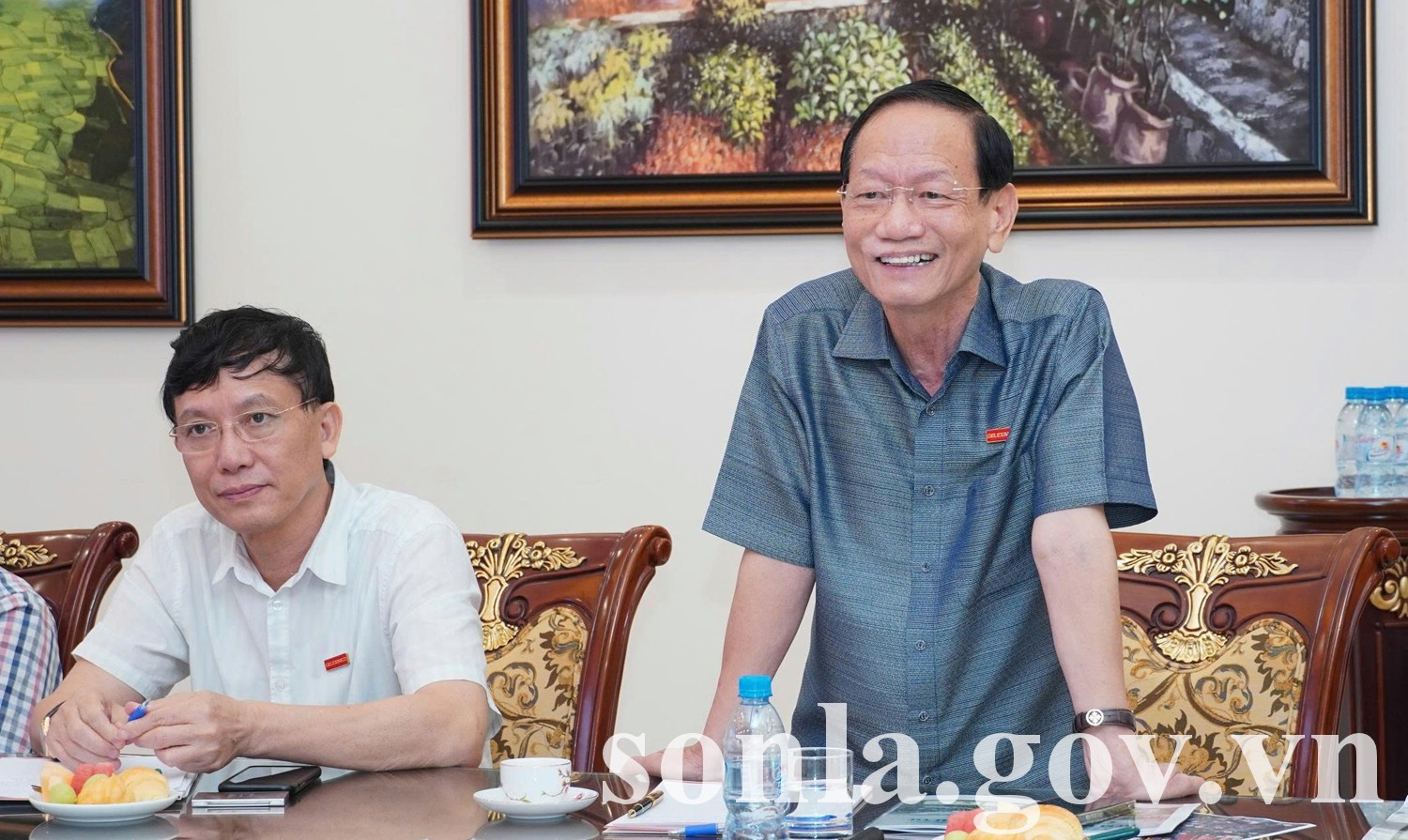 Đại gia Vũ Văn Tiền ôm tham vọng nông nghiệp, đi khắp Sơn La, Tuyên Quang tìm cơ hội nuôi heo, trồng chè