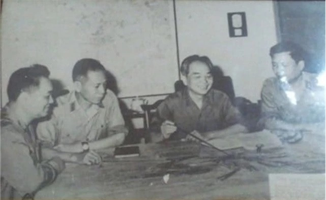 hocuttaynguyen.jpg