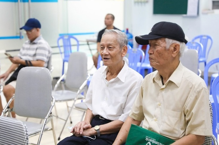 nhan-tien-2.jpg