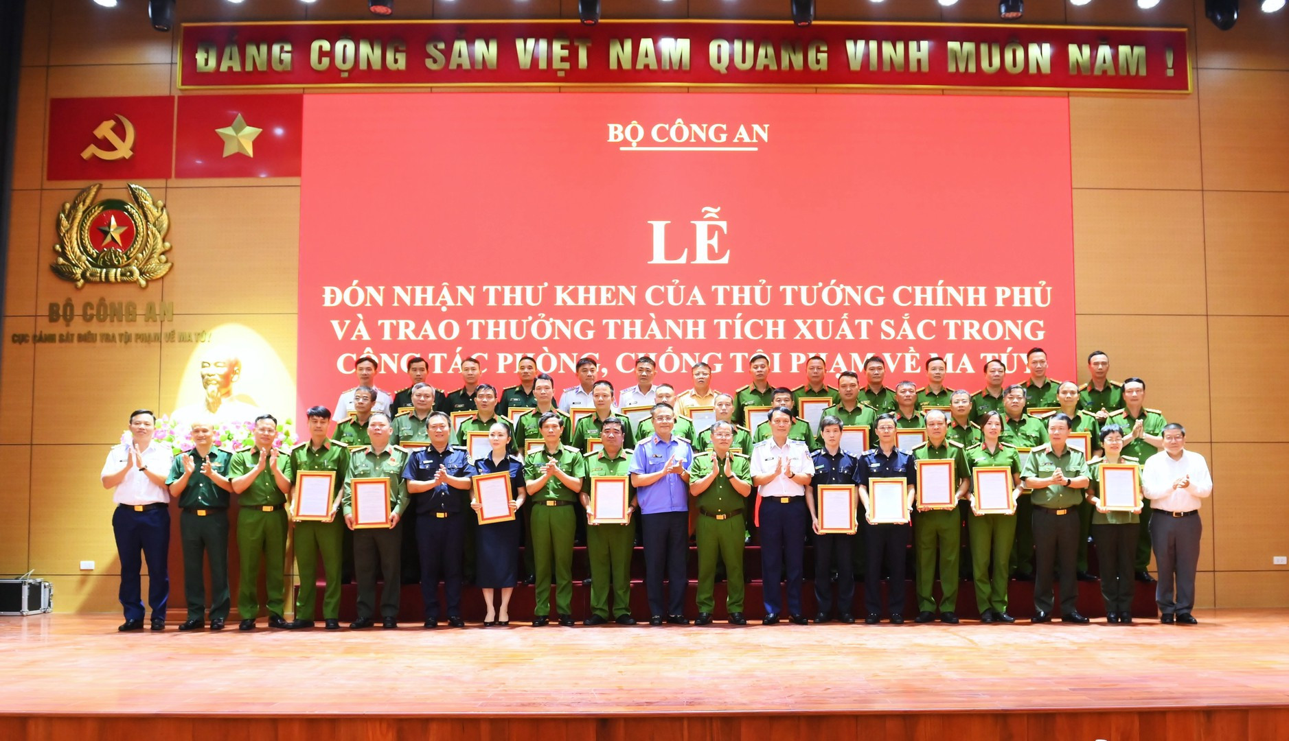 bocongan.gov.vn-media-bca-media-_library-20260907192405-d69f0902-da14-4e53-8900-2224660b98f2-nap-1954.jpg