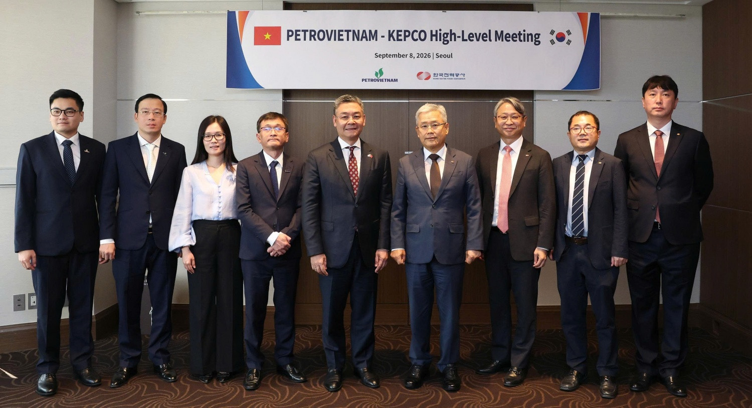 Lãnh đạo PETROVIETNAM và KEPCO tại buổi làm việc