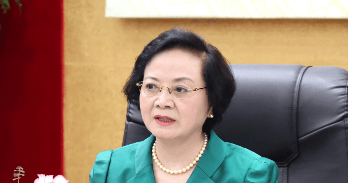 Bộ Nội vụ được yêu cầu chuẩn bị nhiều phương án cải cách tiền lương