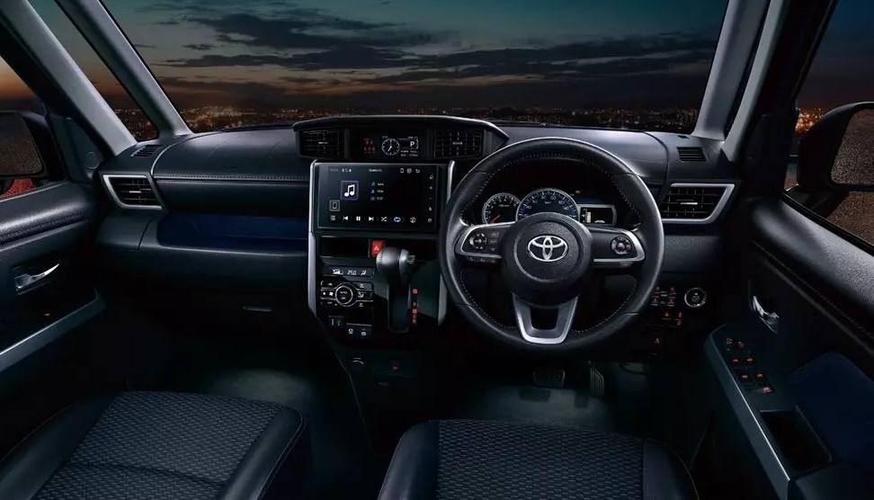 toyota-roomy-2.jpg