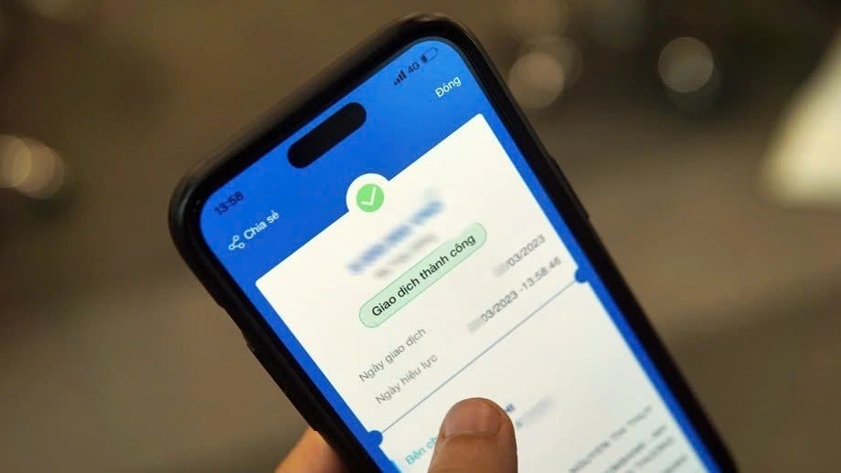 Nếu số thuê bao bị khóa, người dùng có thể không nhận được mã OTP, từ đó không thể hoàn tất giao dịch chuyển tiền, thanh toán... (Ảnh minh họa)